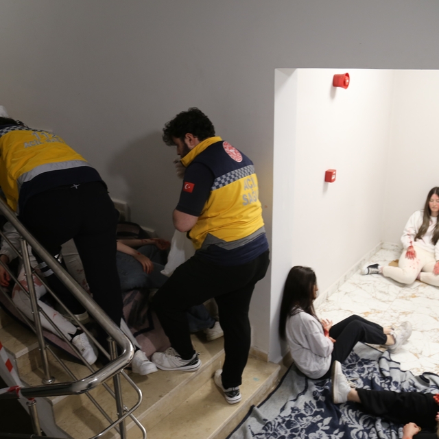 Avrasya Üniversitesi'nde ilk ve acil yardım tatbikatı gerçekleştirildi