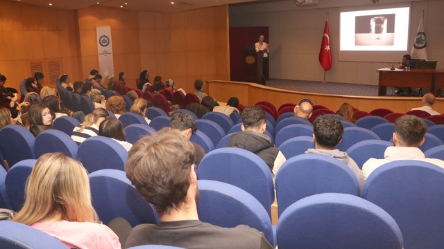 ESOGÜ'de 'Sağlıklı Yaşlanma Paneli' düzenlendi