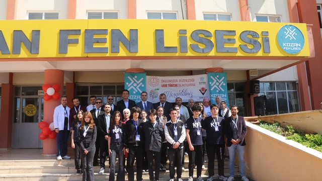Kozan'da TÜBİTAK 4006 Bilim Fuarı düzenlendi