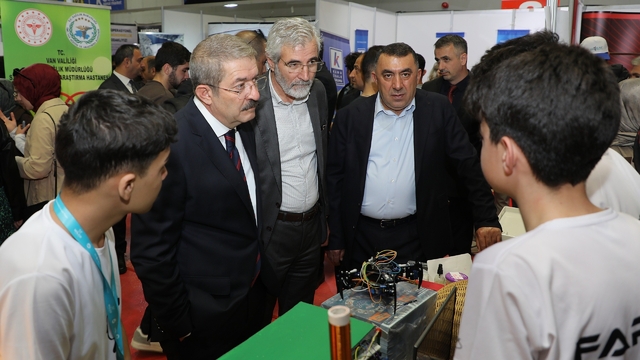 Van TSO Başkanı Takva: "Gençlerimiz iş aramasın, iş kursun"
