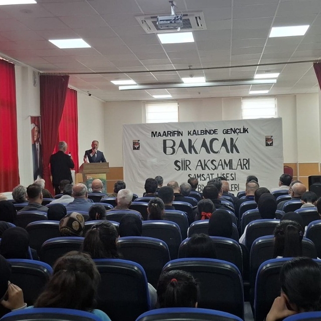 Samsat'ta 'Edebiyat Günleri' programı gerçekleştirildi