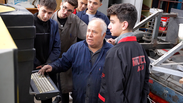 Isparta'da "Maarifin Kalbinde Marifetli Gençlik" uygulama çalışmaları sergilendi