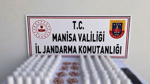 Salihli'de 5 bin 238 adet uyuşturucu hap ele geçirildi