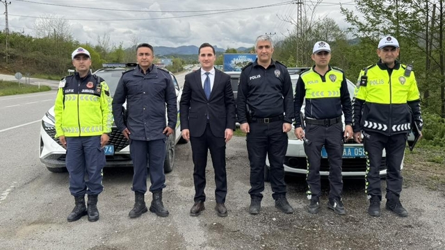 Salıpazarı Kaymakamı Beyazıt trafik denetimlerine katıldı