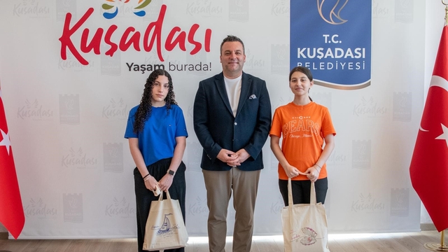 Kuşadası'nda genç yetenekler başarılarıyla gururlandırdı