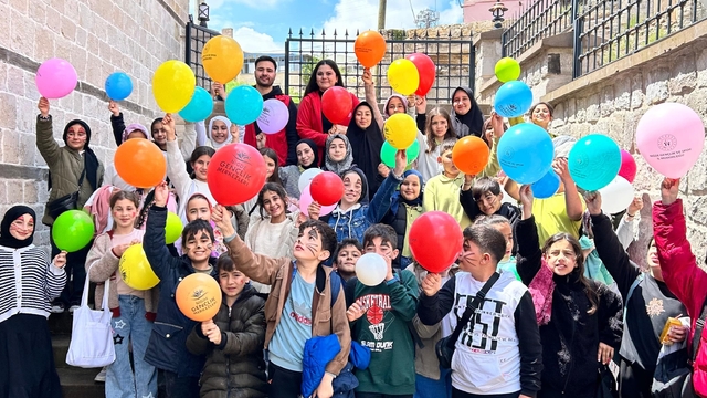 Niğde'de öğrenciler tarihi yerleri ziyaret etti