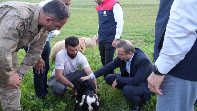 Kaymakam Baycar, göçer üreticilerin sorunlarını yerinde dinledi