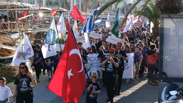 14'üncü BODTO BİOR geleneksel kortej ve açılış seremonisiyle başladı
