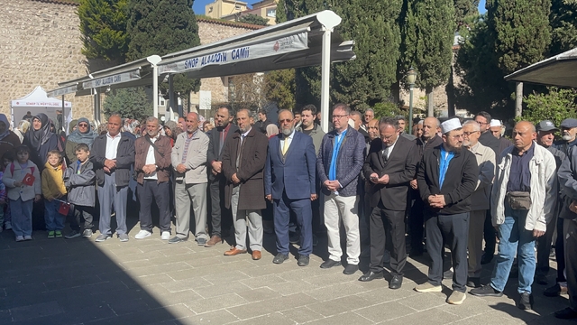 Sinop'ta hacı adayları dualarla uğurlandı