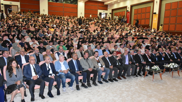 Malatya'da 1. Uluslararası Sosyal Bilimler Kongresi düzenlendi