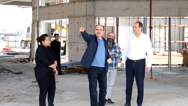 Başkan Altay: "Türbe arkası Konya'ya yakışır bir hale dönüşecek"