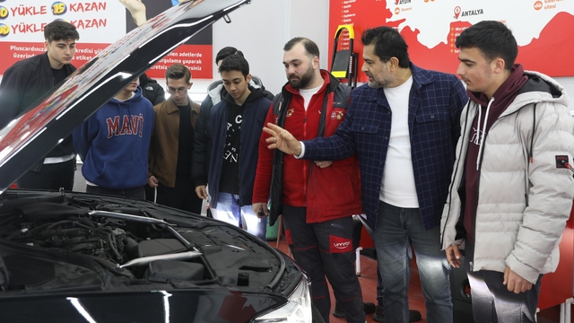 Gençlere meslek kapısı: Samsun'da "Oto Ekspertiz Kursu" başladı