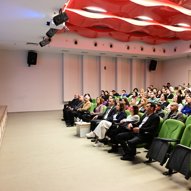 MABEM öğretmenlerine kariyer danışmanlığı semineri verildi