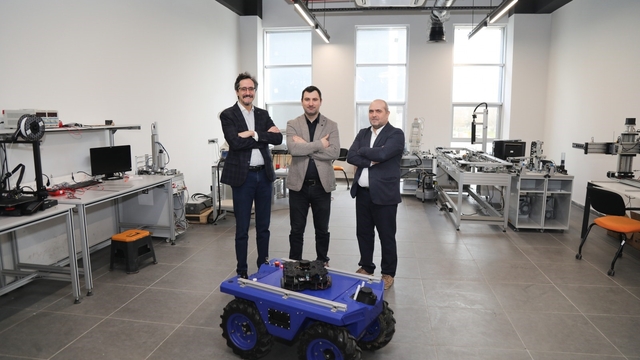 Robotlar artık görevleri kendileri paylaşacak: BTÜ'den yapay zekâ destekli yenilik