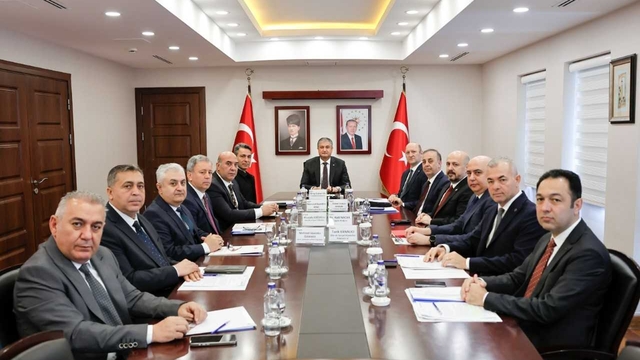 Adana'da Güvenli Eğitim Toplantısı yapıldı
