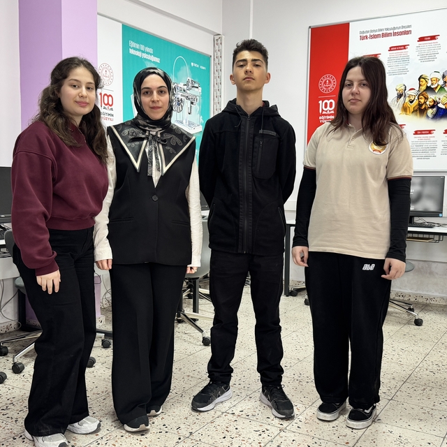 Karabüklü lise öğrencilerinden Türkçe pop müziğe dilbilimsel analiz
Türkçe...