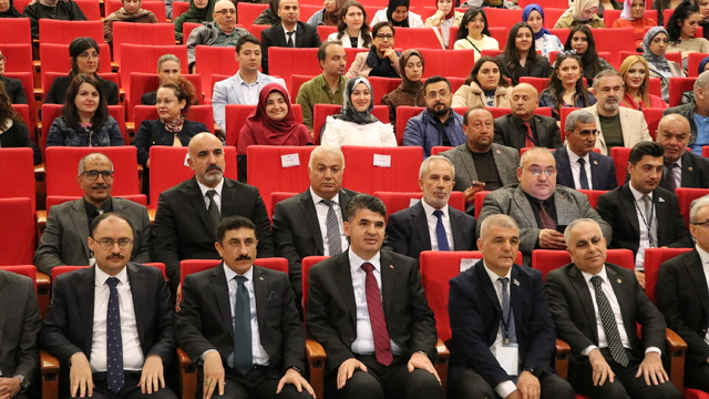 Kilis'te "4. Uluslararası İslam Medeniyetinde Birlikte Yaşama Tecrübesi Sempozyumu" başladı