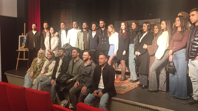 Van'da "Benden Sonra Ölüm Gelir" oyunu sahnelendi