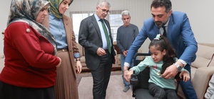 Vali Çelik, minik Sümeyye'nin rüyasını gerçekleştirdi