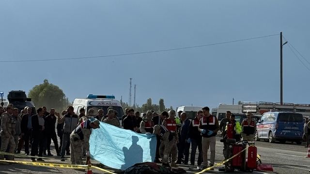 Iğdır'da otomobilin çarptığı motosiklet sürücüsü hayatını kaybetti