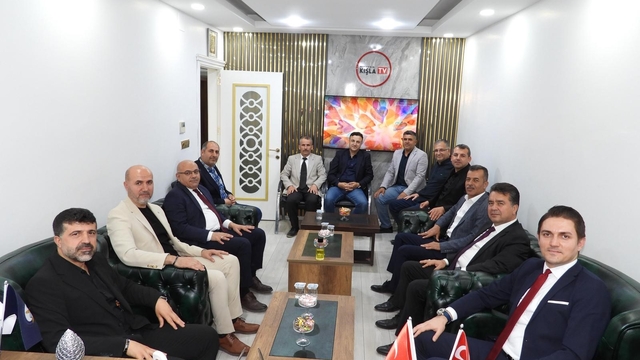 Kaymakam Çakır, MAGYED Başkanı Aslan ile bir araya geldi