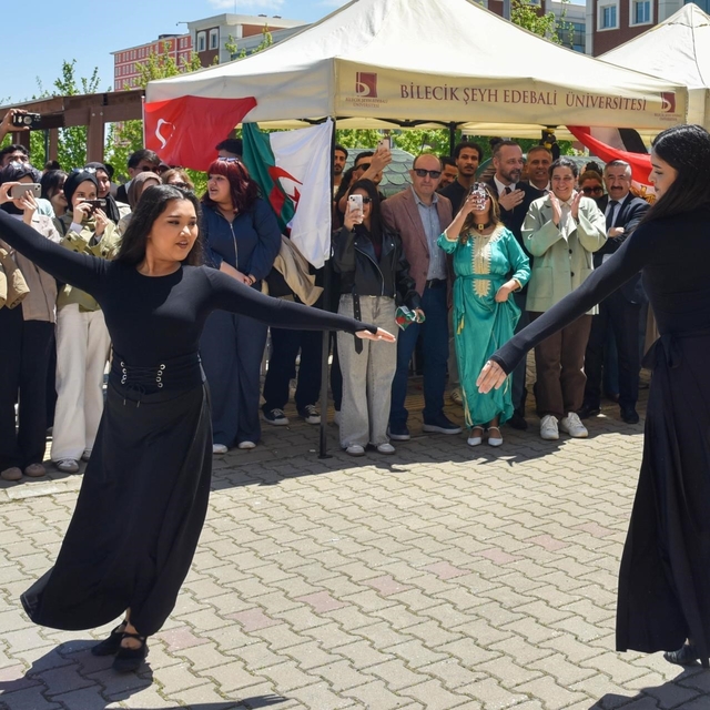 BŞEÜ'de kültür şenliği coşkusu yaşandı