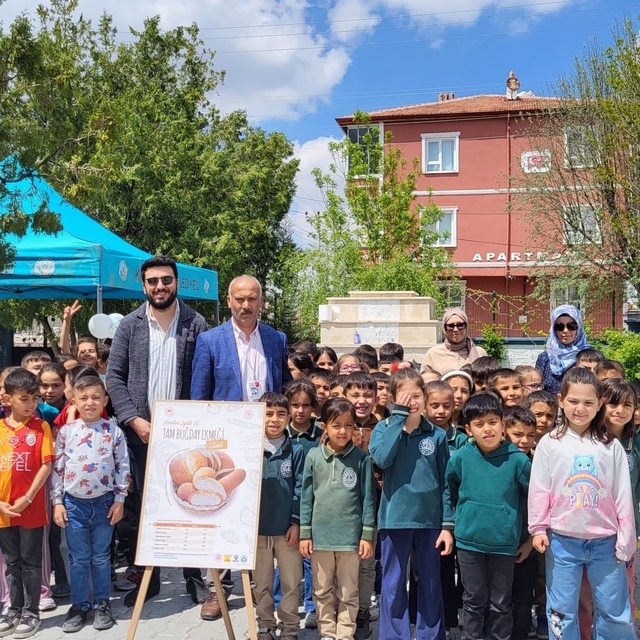 Karapınar'da ilkokul öğrencilerine "Sağlıklı Çocuk Sağlıklı Gelecek" etkinl...