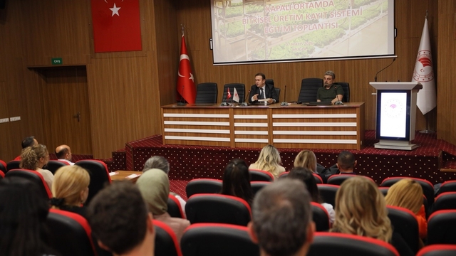 Muğla'da Bitkisel Üretim Kayıt Sistemi eğitimi gerçekleştirildi