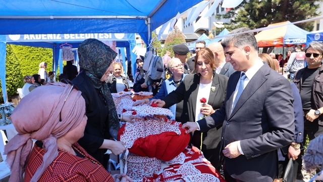 Akdeniz'de Anneler Günü etkinliği yoğun ilgi