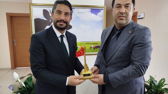 Kars'ta hayvancılık için güç birliği: KATSO'dan Eren Alp'e hayırlı olsun ziyareti