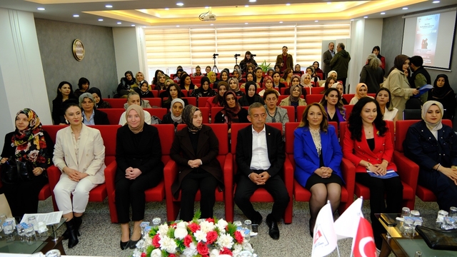 Başarı hikâyeleri "Zirvede Kadın Var!" etkinliğinde paylaşıldı