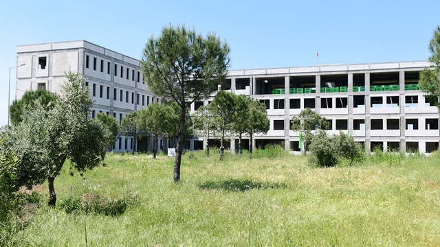 Salihli'de yeni MYO binası hayırseverin desteğiyle yükseliyor