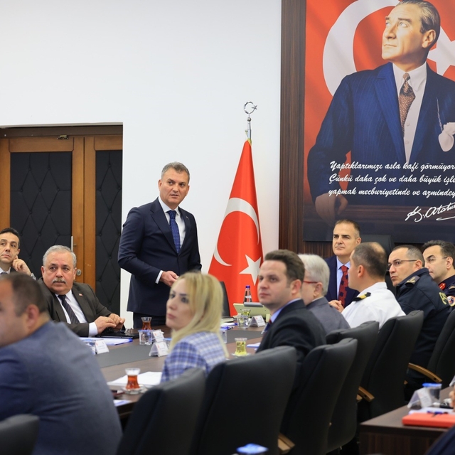 Muğla'da 2026 yılı "Orman Yangınlarıyla Mücadele Komisyon Toplantısı" yapıl...
