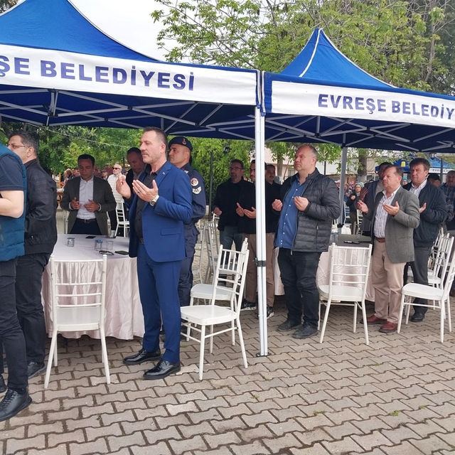 Evreşe Belediyesi yağmur ve şükür duası programı düzenledi
