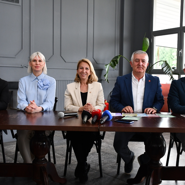 CHP Muğla Milletvekili Derici ile Parti Meclisi Üyesi Seyhan, Bilecik'te ga...