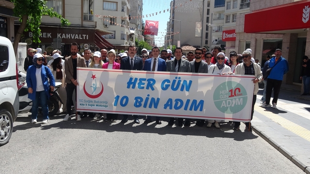 Kilis'te "Sağlık İçin Hareket Et Günü" kapsamında yürüyüş düzenlendi