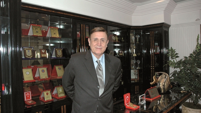 Duayen sanayici M. Naci Topçuoğlu anılacak