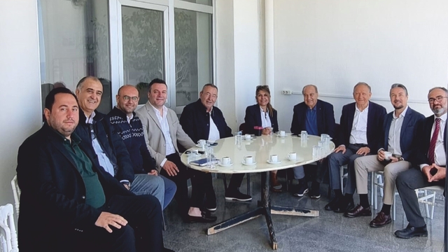 KUTO Başkanı Akdoğan'ın önerisiyle turizm sezonu öncesi çözüm odaklı toplantı