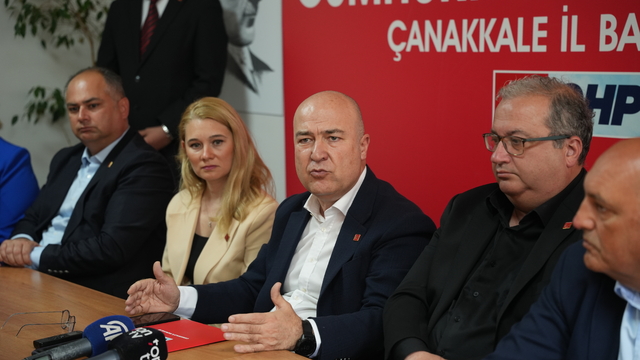 CHP Genel Başkan Yardımcısı Bakan, Çanakkale'de basın mensuplarıyla buluştu