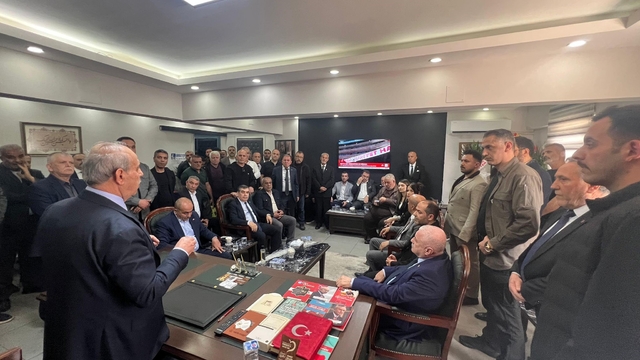 MHP Gaziantep'te yeni il başkanına ziyaret trafiği