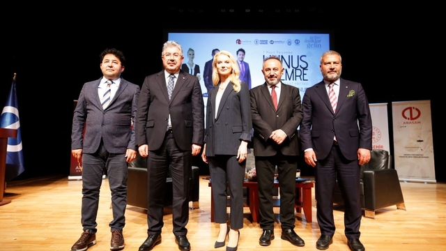 Anadolu Üniversitesinde Yunus Emre'nin evrensel mesajları konuşuldu