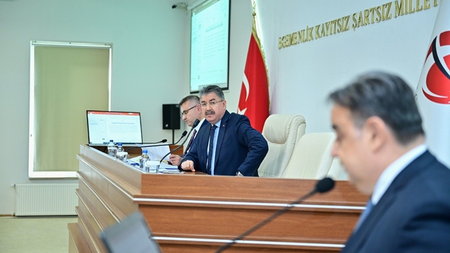 Vali Dr. Erdinç Yılmaz'ın başkanlığında İl Hayvanları Koruma Kurulu Toplantısı gerçekleştirildi