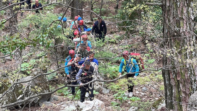 Kazdağları'nda 100 kişilik personelle zorlu kurtarma operasyonu