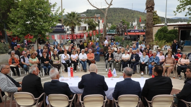 Başkan Ertaş mahalle mahalle vatandaşlarla buluşuyor