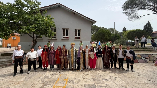 Alaşehir'de rötarlı Nevruz coşkusu