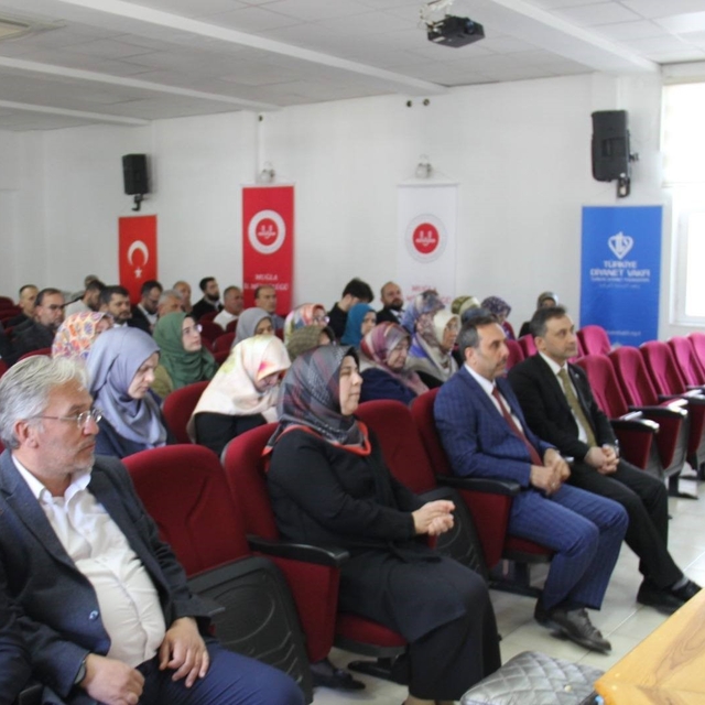 Muğla'da gençlik hizmetleri masaya yatırıldı