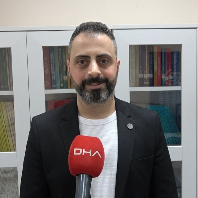 'Sanal medya platformları, sosyalleşme amacından uzaklaştı'