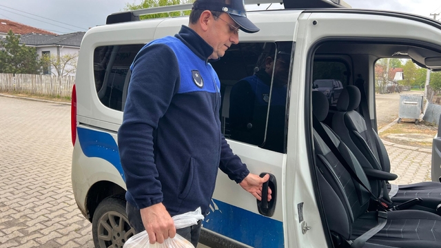 Cumayeri'nde gönül köprüleri sıcak yemekle kuruluyor