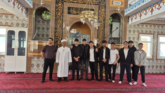 Cizreli öğrenciler cami şenliklerinde buluştu