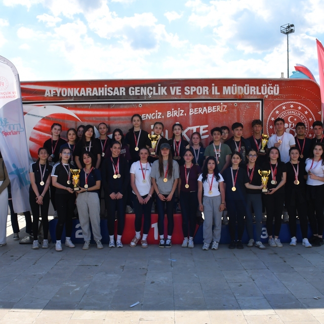 Okul Sporları Bisiklet Yarışları kazananları belli oldu
